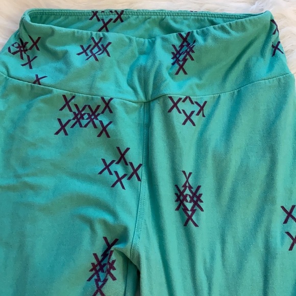 Teal with purple exes Lula row leggings one size - Picture 4 of 5